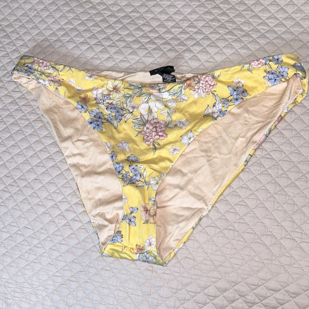 LA Hearts Floral Bikini Bottoms - Large - New 🏝️